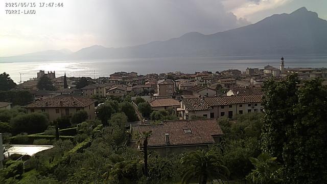 Webcam Torri del Benaco, Blick nach Maderno